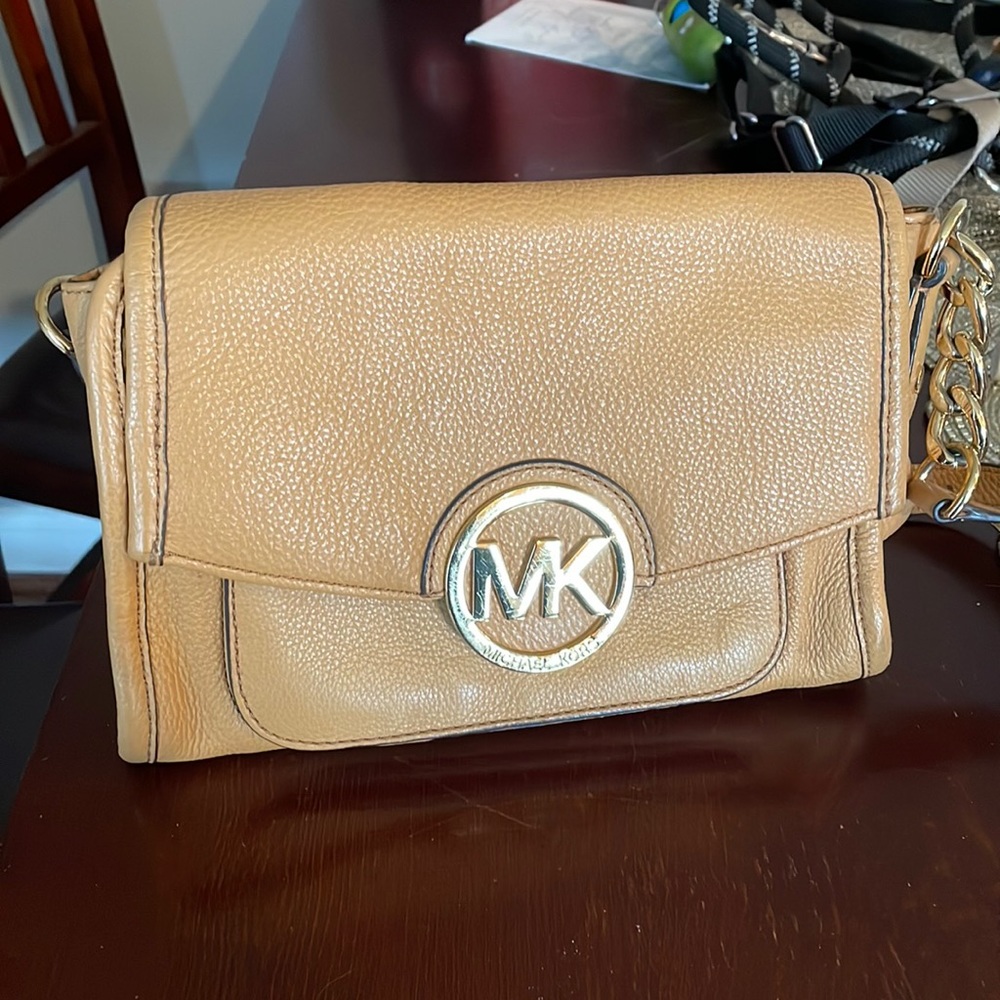 Michael Kors Crossbody